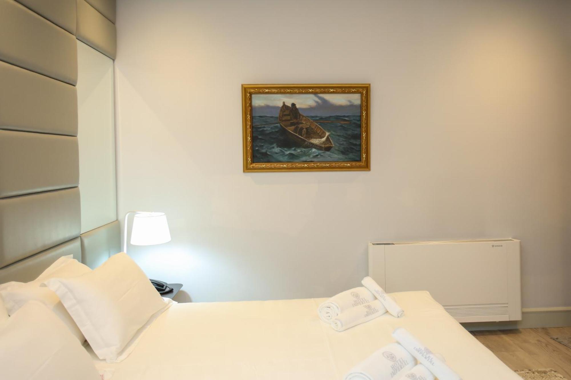 Hotel Imperial Kanine Habitación foto
